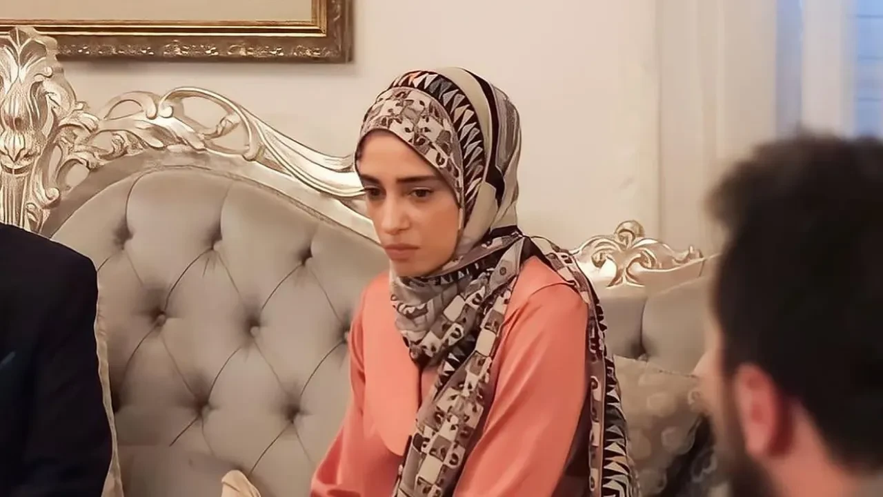 Kızılcık Şerbeti’nde senaristler değişti Nursema geri geliyor! Tüm dengeleri değiştirecek