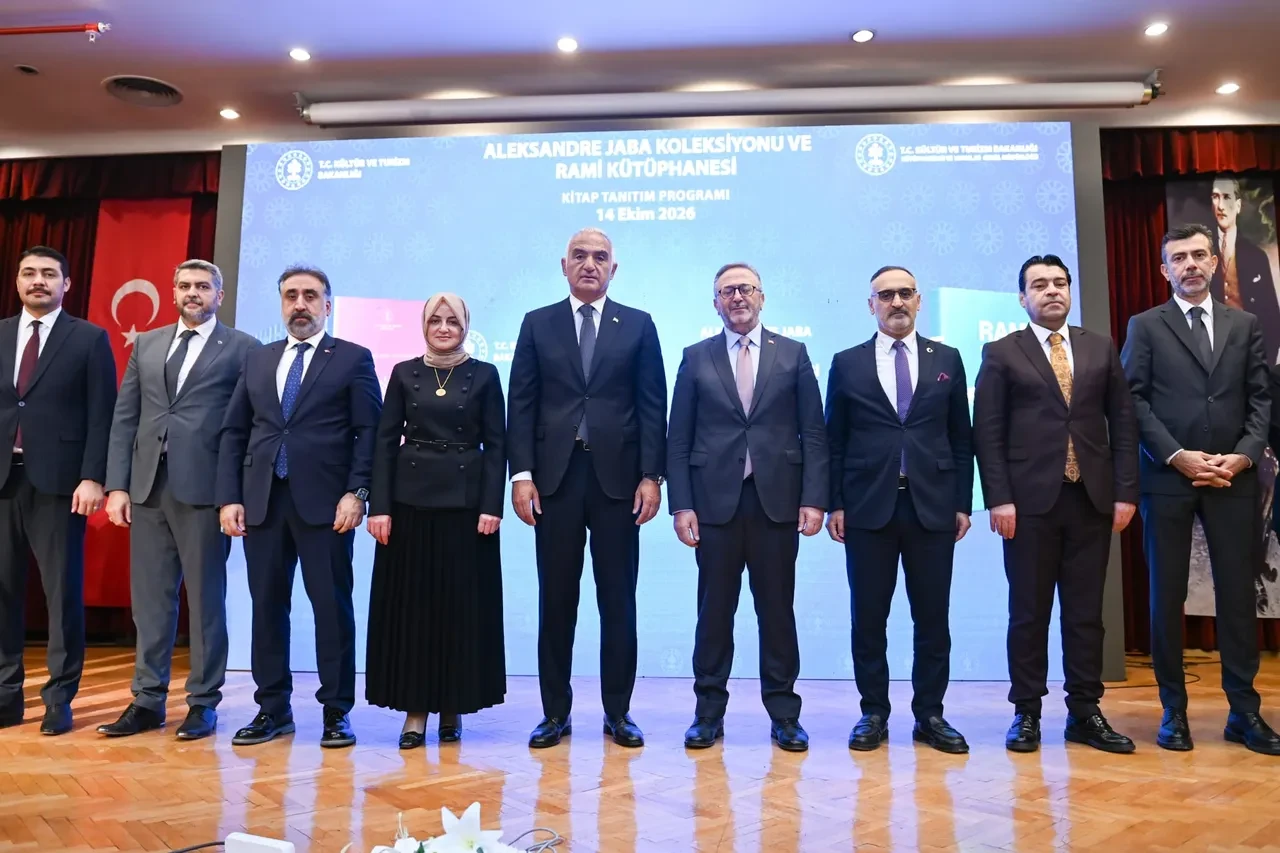 Kürtçe yazılı miras ve Rami’nin dönüşüm hikâyesi kitaplarda buluştu: Bakan Ersoy’dan millî kütüphanede birlik ve kardeşlik mesajı
