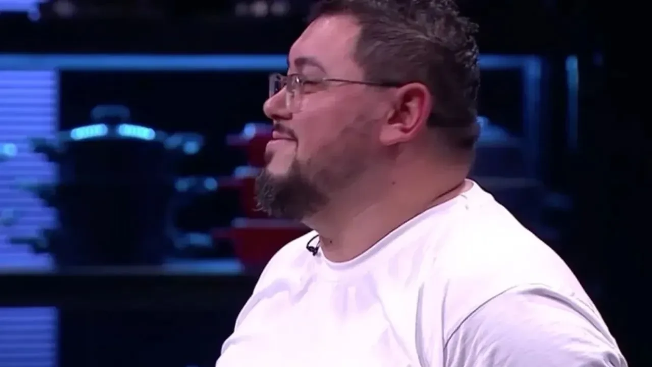 MasterChef’te Somer Şef’in Tolga’ya sözleri gündem oldu! Sosyal medyada şampiyonluk tartışması