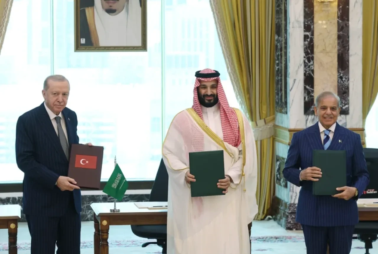 Mekke Anlaşması neleri değiştirecek? İslam NATO'su demek doğru mu? Doç. Dr. Cantürk Caner'den kritik analiz