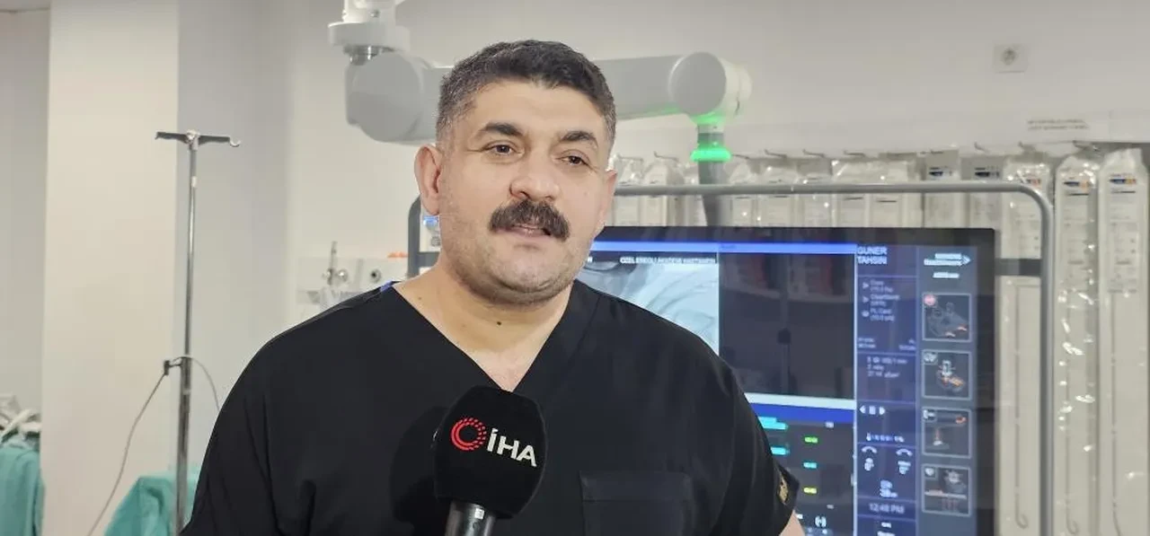 Milyonda bir görülen vaka başına geldi! Öksürürken kalp damarı yırtıldı
