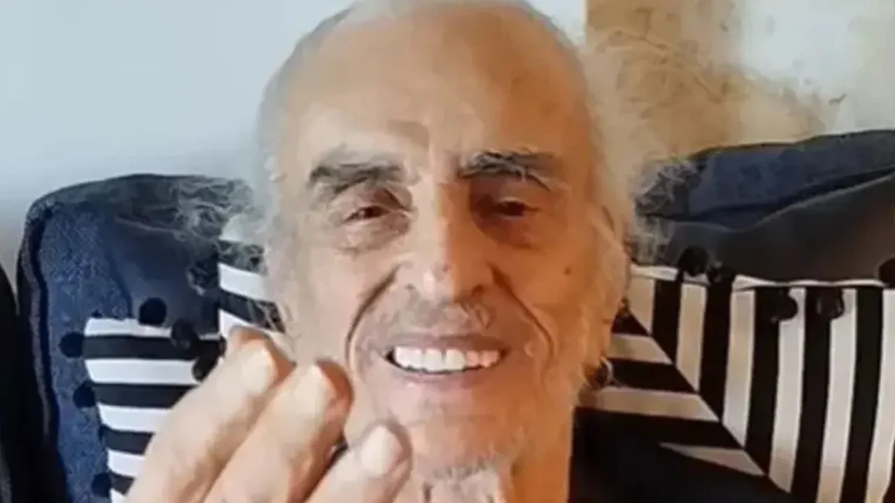 Şarkıcı Alpay kimdir? Şarkıcı Alpay neden öldü? Şarkıcı Alpay kaç yaşında?