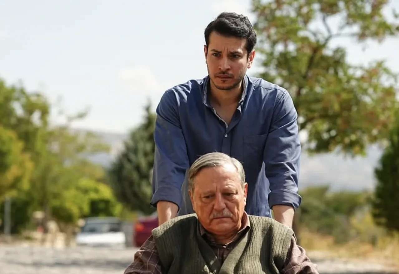 Sevdan Bir Ateş Akif kimdir? Dorukcan Sarıduman nereli, sevgilisi kim? Oynadığı diziler ve filmler