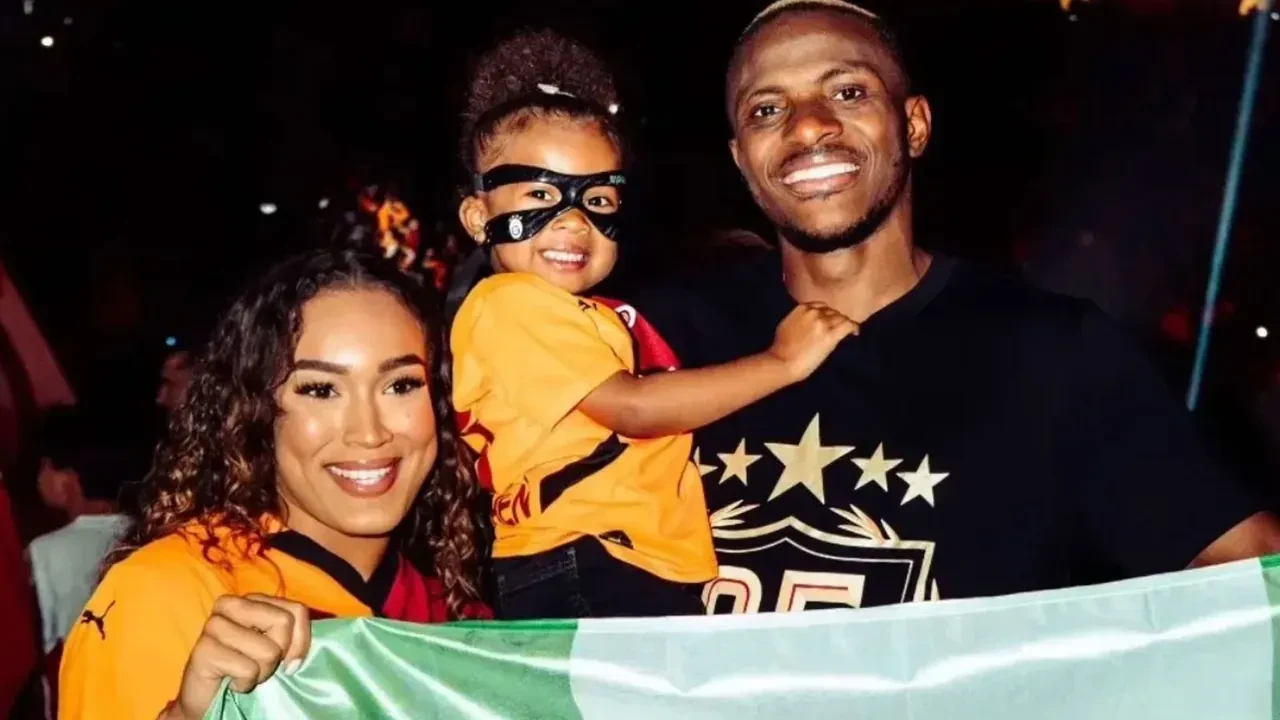 Victor Osimhen'in sevgilisi Stefanie Ladewig İstanbul’da kaza yaptı!
