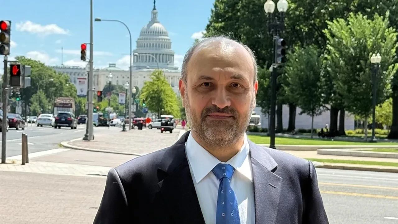 ABD’nin 250. yılı için Trump’a lületaşından özel armağan
