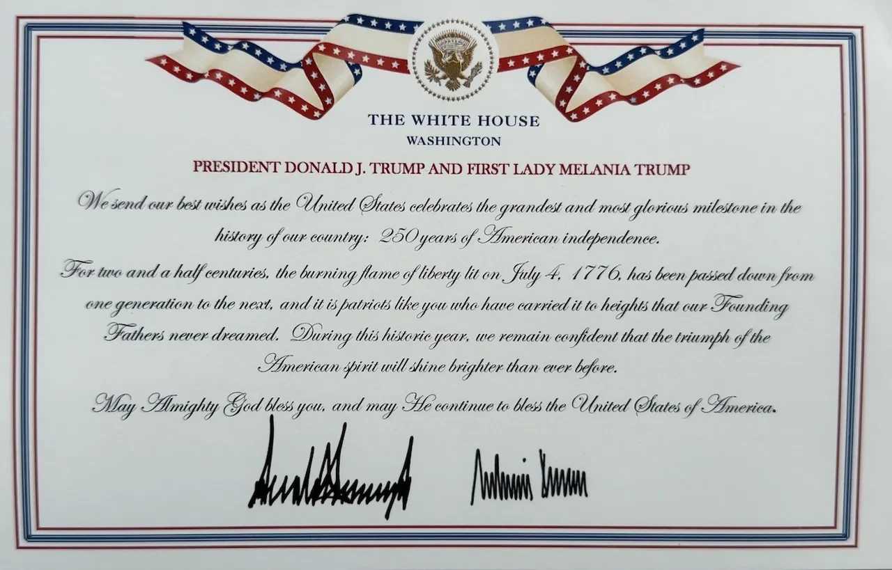 ABD’nin 250. yılı için Trump’a lületaşından özel armağan