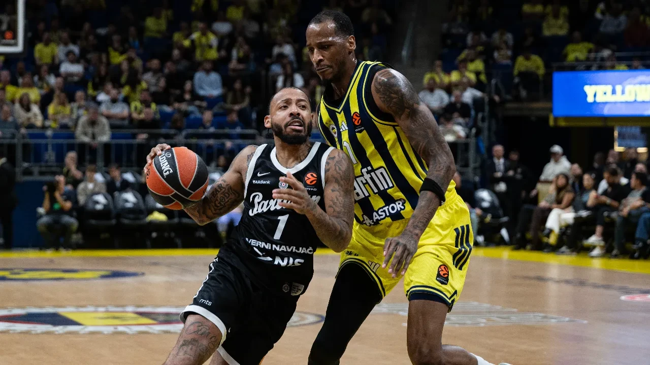 Fenerbahçe Tarfin, Partizan'ı mağlup etti! Sarı-lacivertlilerden 5. galibiyet