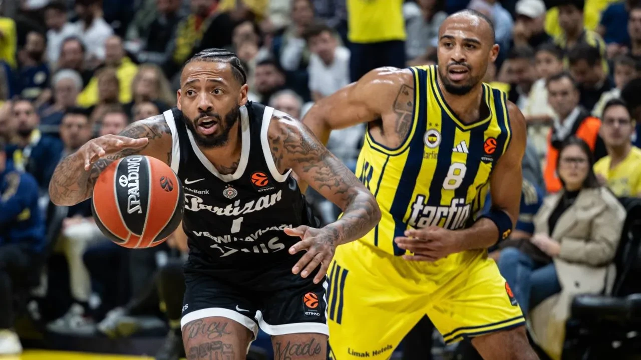 Fenerbahçe Tarfin, Partizan'ı mağlup etti! Sarı-lacivertlilerden 5. galibiyet