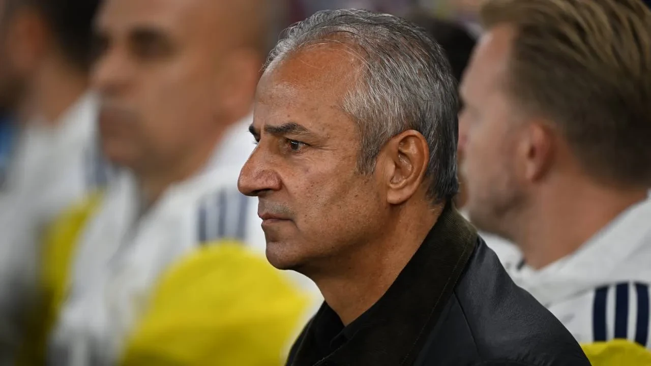 Fenerbahçe'de İsmail Kartal, 6-0'lık yenilginin ardından konuştu! "Hepimize büyük bir ders oldu"