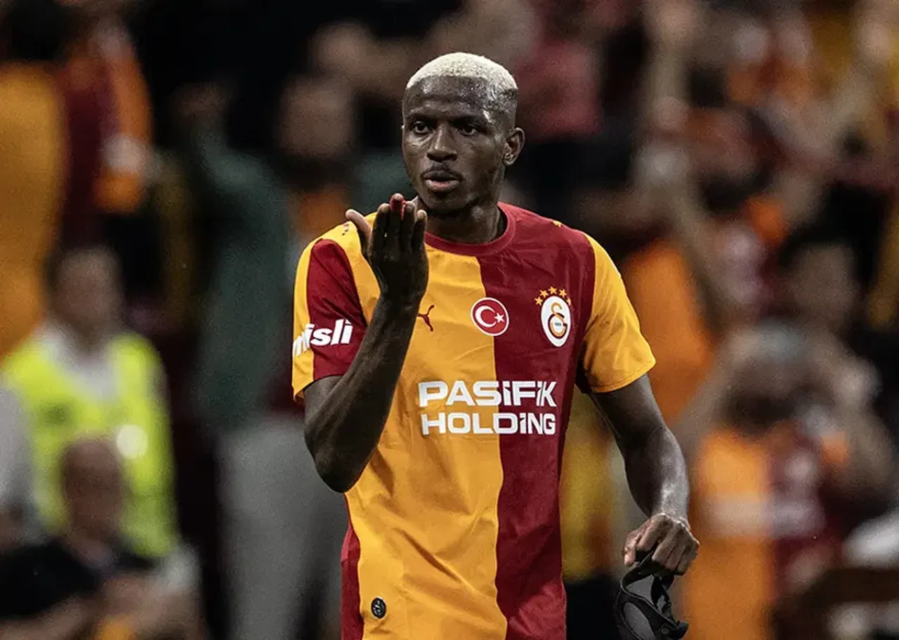 Galatasaray Barcelona maçı sonrası Victor Osimhen detayı! Hansi Flick son kararını verdi