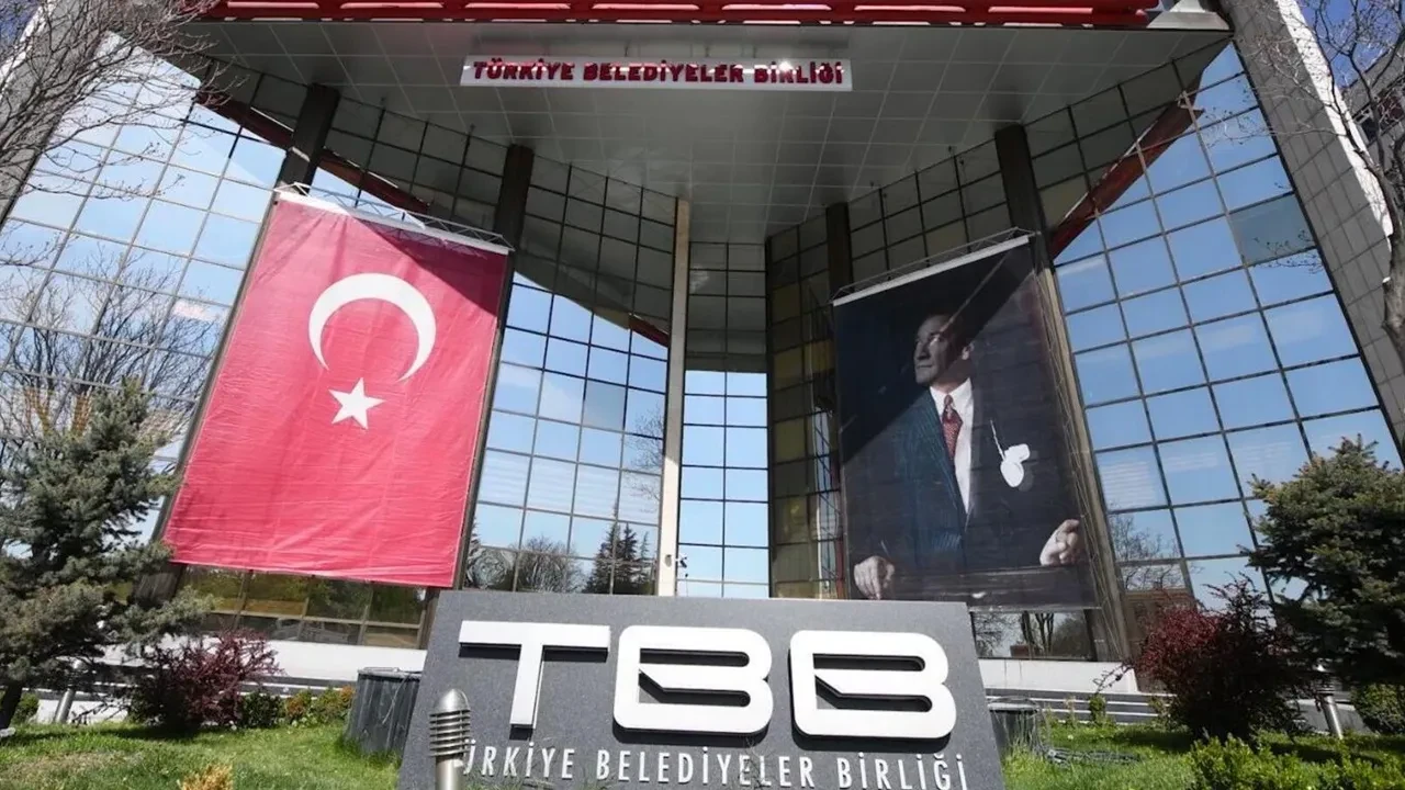 Türkiye Belediyeler Birliği'nde seçim! YENİ Parti ve AK Parti'nin adayı yarışıyor