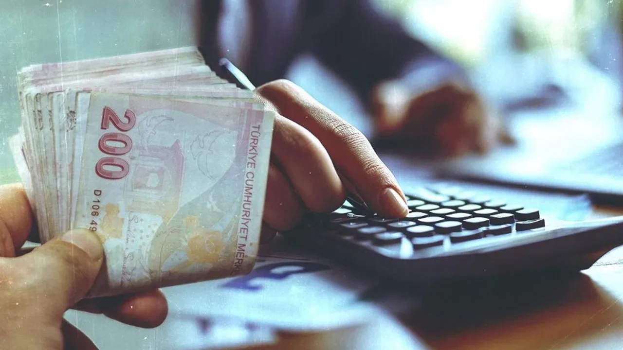 2027 Bütçe Kanunu Teklifi açıklandı: Memurların saatlik fazla mesai ücretleri yükseldi