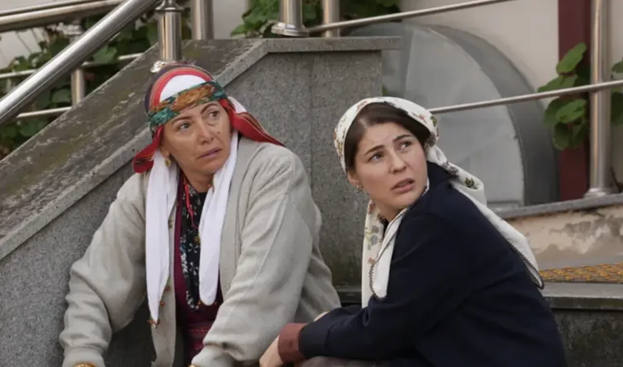 Adil ve Esme boşanıyor mu, boşandı mı? Yeni bölüm fragmanı sonrası boşanma sahnesi dikkat çekti