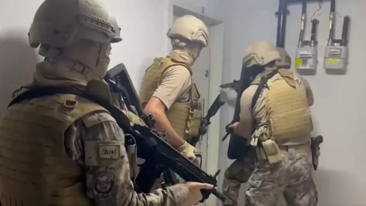 DEAŞ terör örgütüne operasyon: Çok sayıda gözaltı var