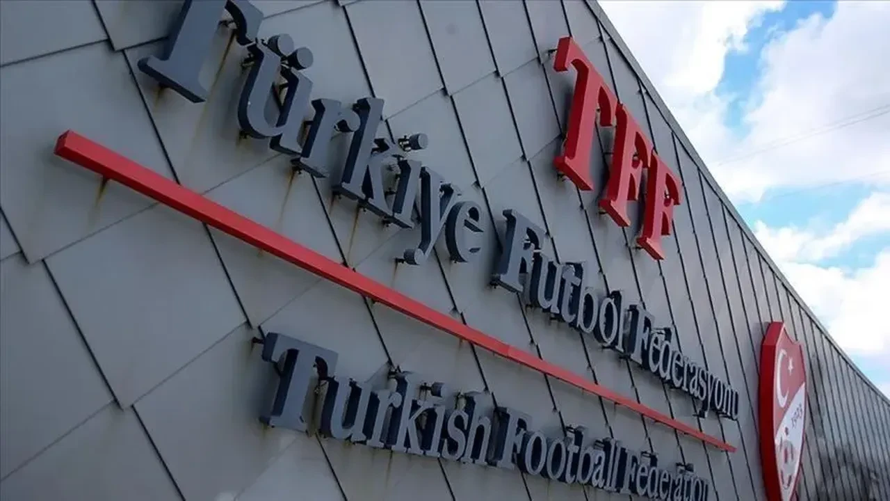 PFDK'dan Beşiktaş, Galatasaray ve Trabzonspor'a ceza