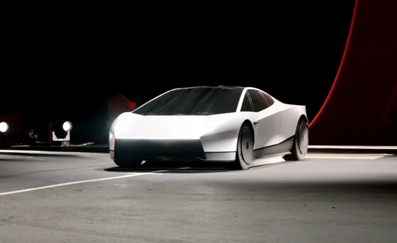 Tesla uçan araba gerçek mi? Yapay zeka sanılmıştı