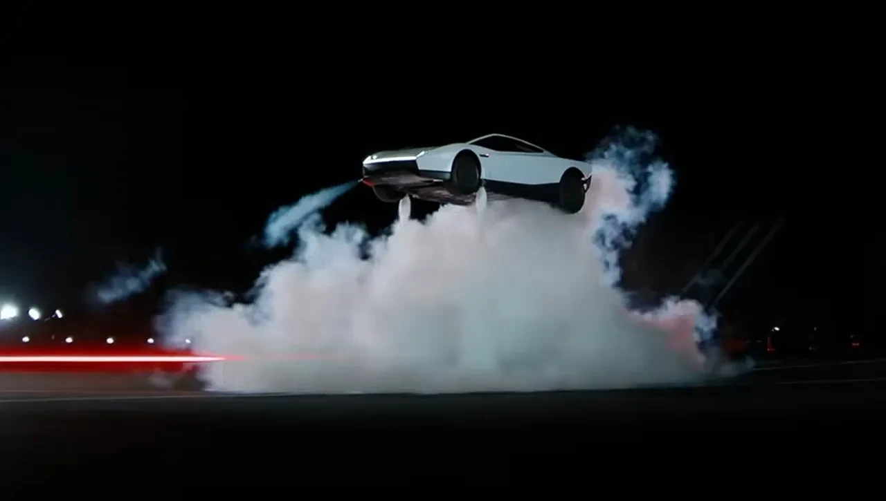 Tesla uçan araba gerçek mi? Yapay zeka sanılmıştı