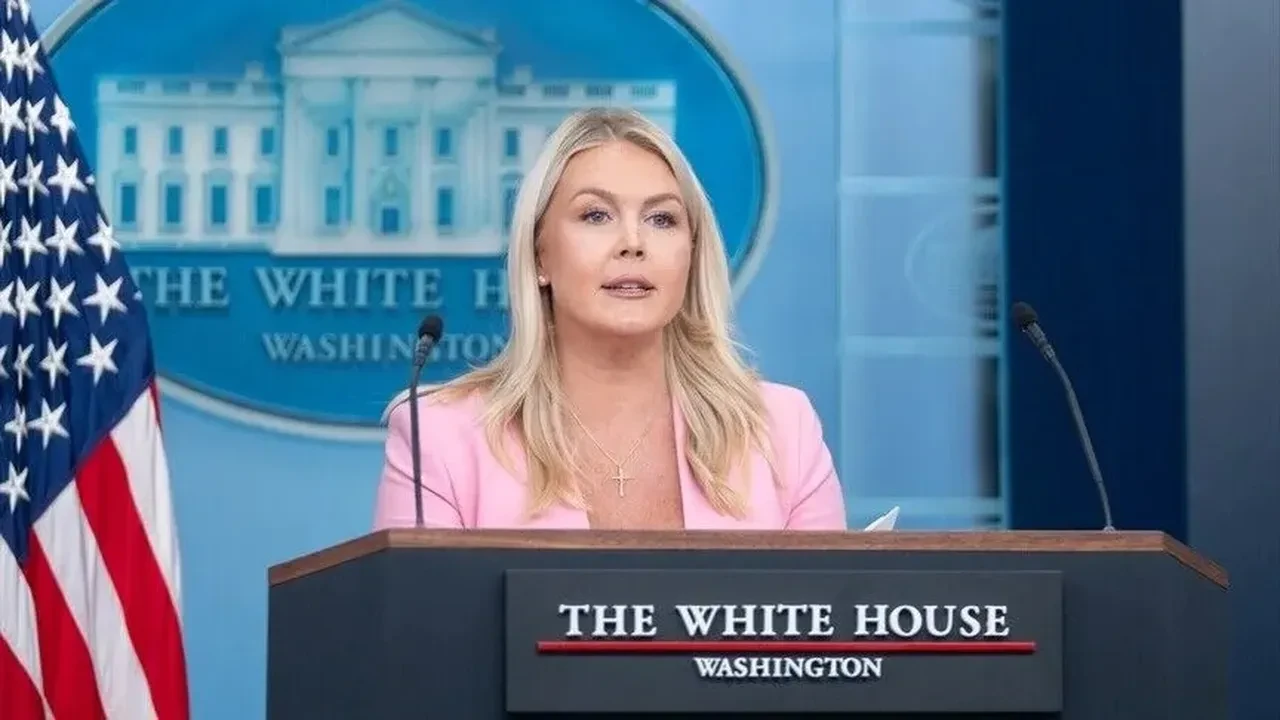 Trump'ın atadığı Beyaz Saray Sözcüsü Katie Zacharia 5 gün sonra görevden alındı