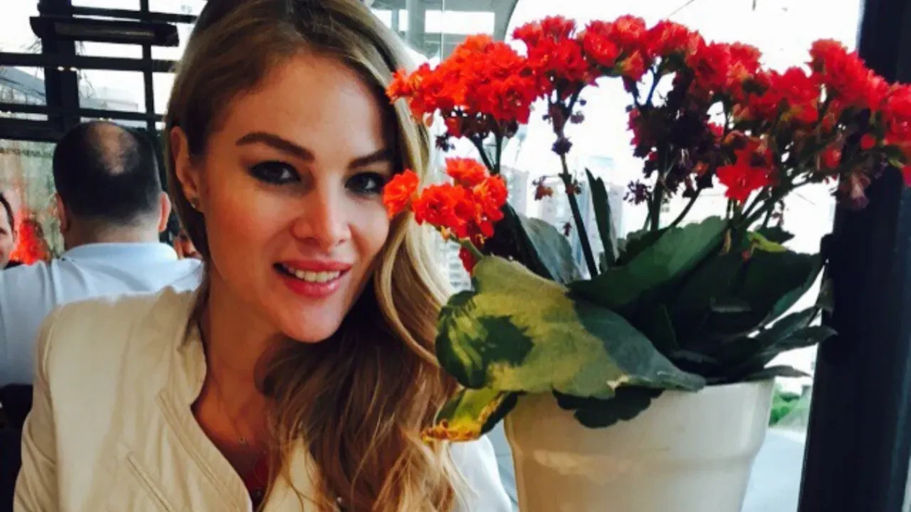 Fatoş Seğmen kimdir? Fatoş Seğmen hangi dizilerde oynadı? Miss Turkey 2004’te kaçıncı oldu?