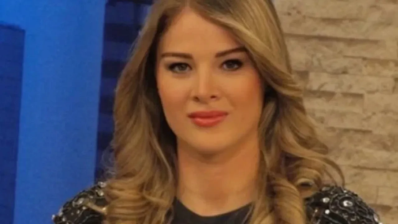 Fatoş Seğmen kimdir? Fatoş Seğmen hangi dizilerde oynadı? Miss Turkey 2004’te kaçıncı oldu?