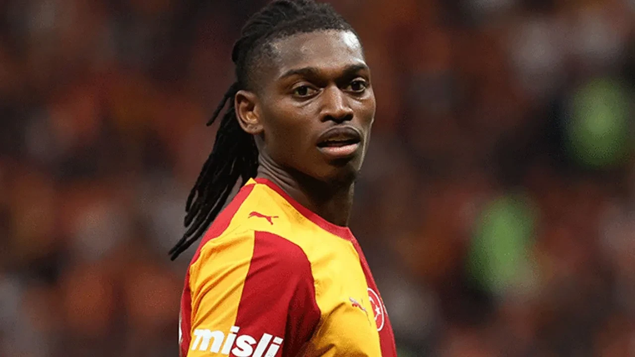 Leao neden oyundan çıktı? Rafael Leao Fenerbahçe maçında oynayacak mı?
