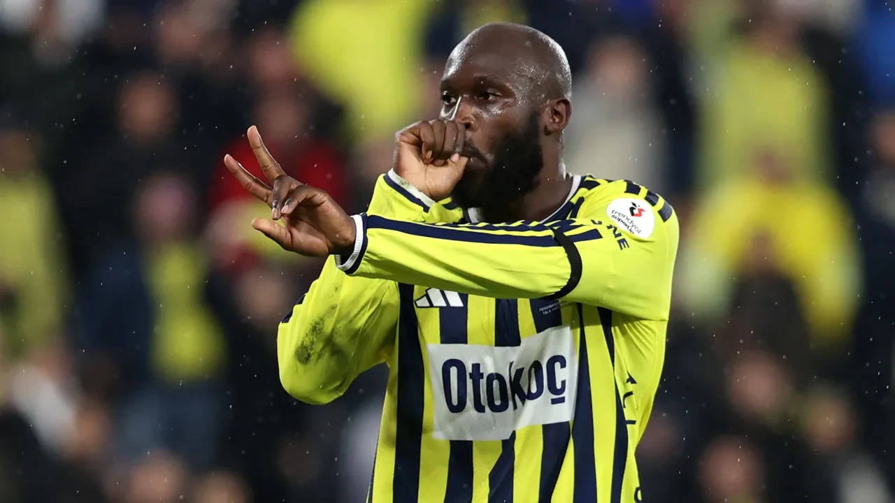 Lukaku, Fenerbahçe'de ilk gol sevincini yaşadı