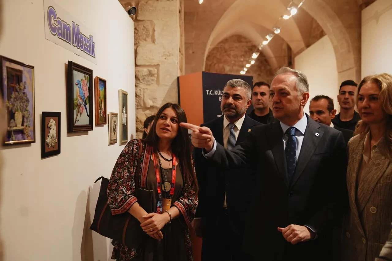 Mardin’in taş sokaklarında festival heyecanı başladı! Mardin ikinci kez Türkiye Kültür Yolu Festivali ile buluştu