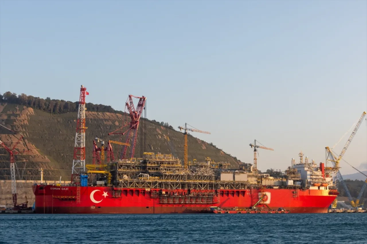 Türkiye’nin ilk yüzer üretim platformu 'Osman Gazi' Karadeniz görevine başlıyor! Cumhurbaşkanı Erdoğan'dan dikkat çeken mesaj