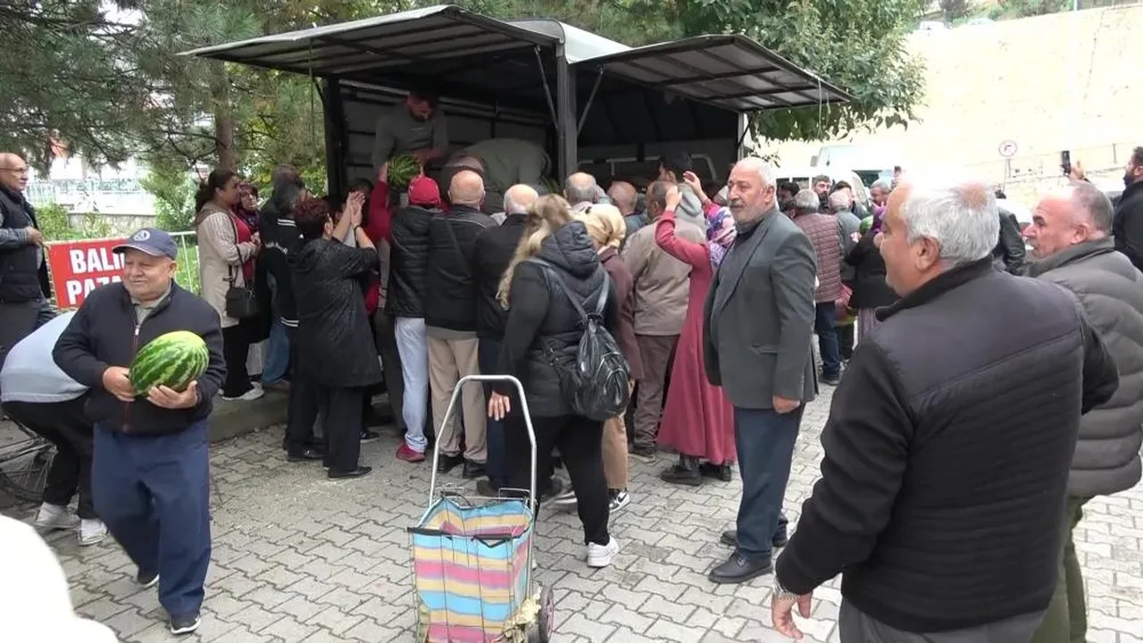 0 TL'ye karpuz sırası! Sırrı ortaya çıktı: 5 dakikada tükendi