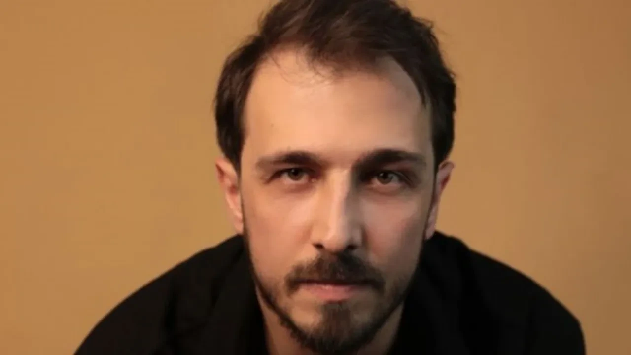 Emrah Altıntoprak Kızılcık Şerbeti’ne geri mi dönüyor? Kızılcık Şerbeti Mustafa dönüyor mu? 