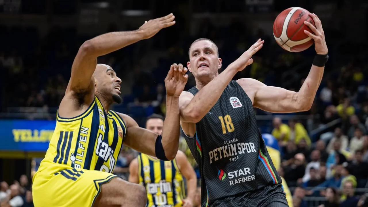 Fenerbahçe Tarfin evinde yenildi! Sarı-lacivertliler, Aliağa Petkimspor'a kaybetti