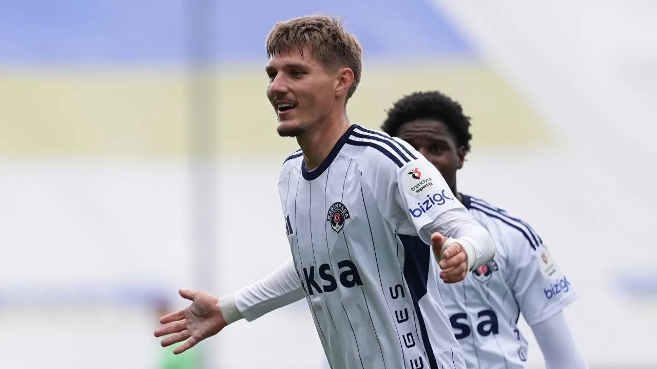 Kasımpaşa 4 golle kazandı! İstanbul temsilcisi, Samsunspor'u mağlup etti