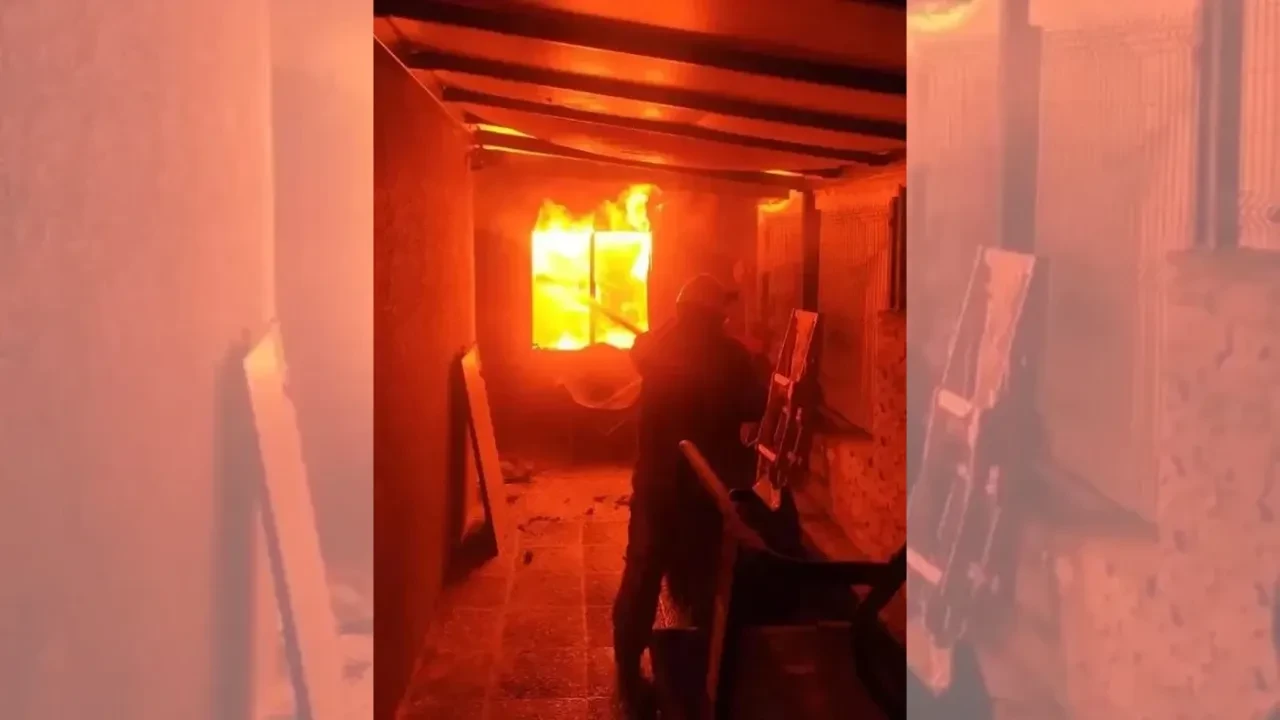 Aras Bulut İynemli yanan villasını yeniledi! Tadilat için servet harcadı