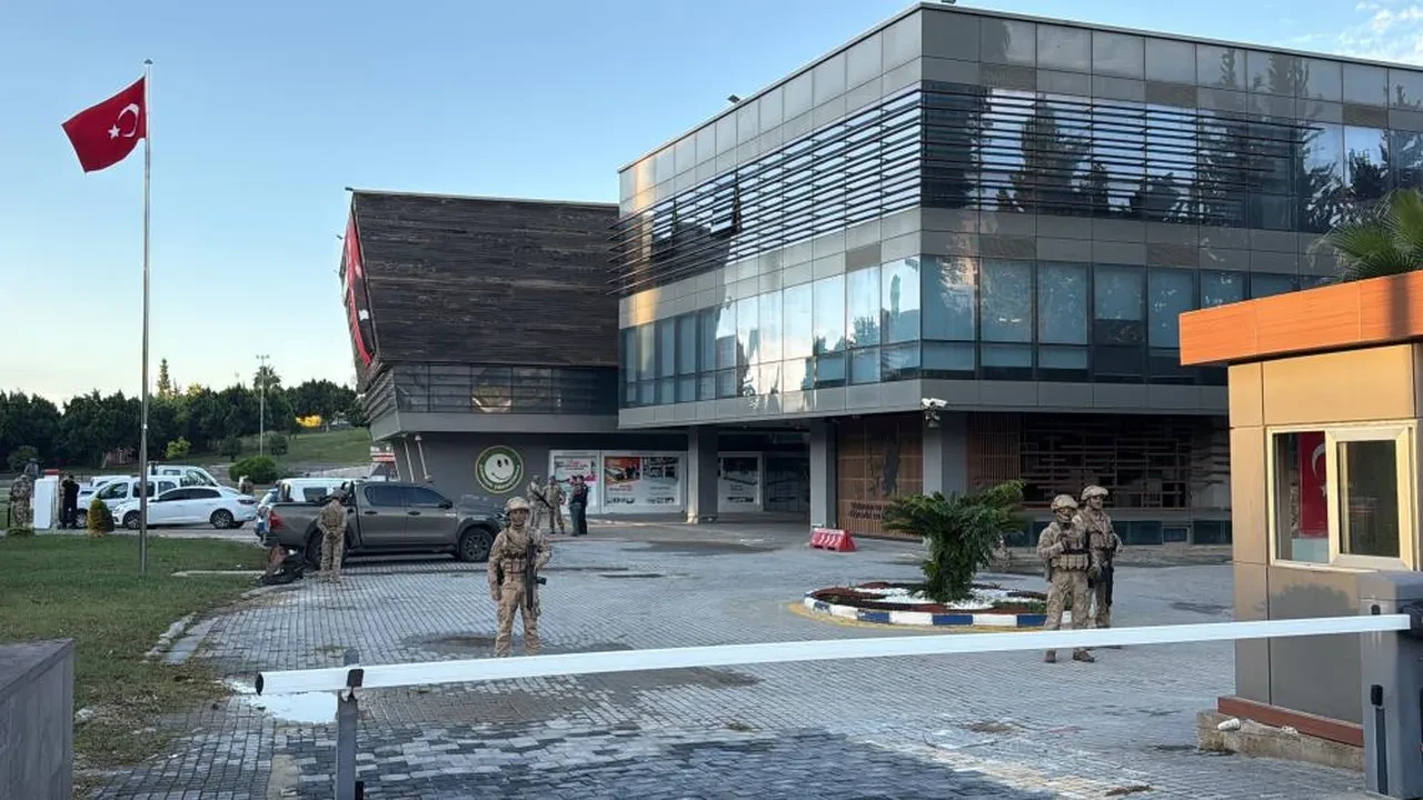 Çukurova Belediyesine operasyon: Çok sayıda gözaltı kararı var