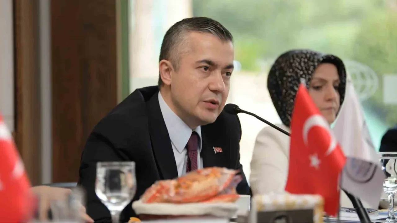 Esenyurt Belediyesi başkan vekili Can Aksoy görevden alındı!