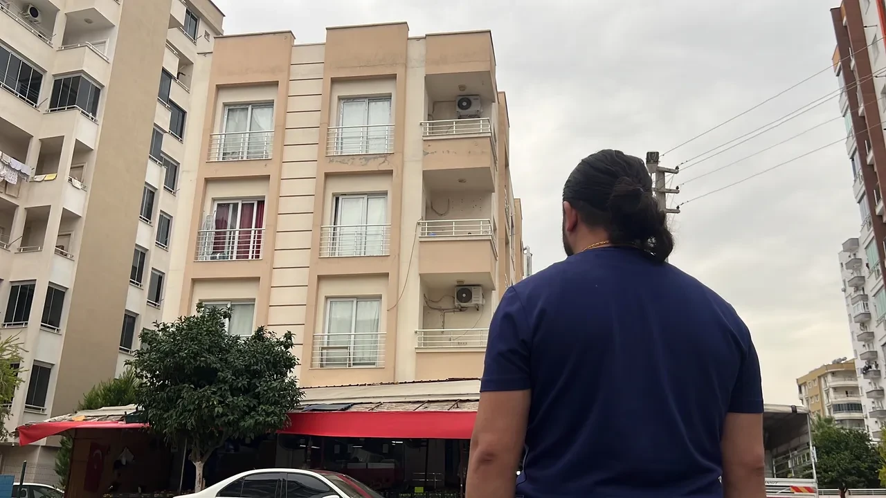 Ev aldı kiracıyı bir türlü çıkaramadı! Tahliye beklerken borçlu çıktı