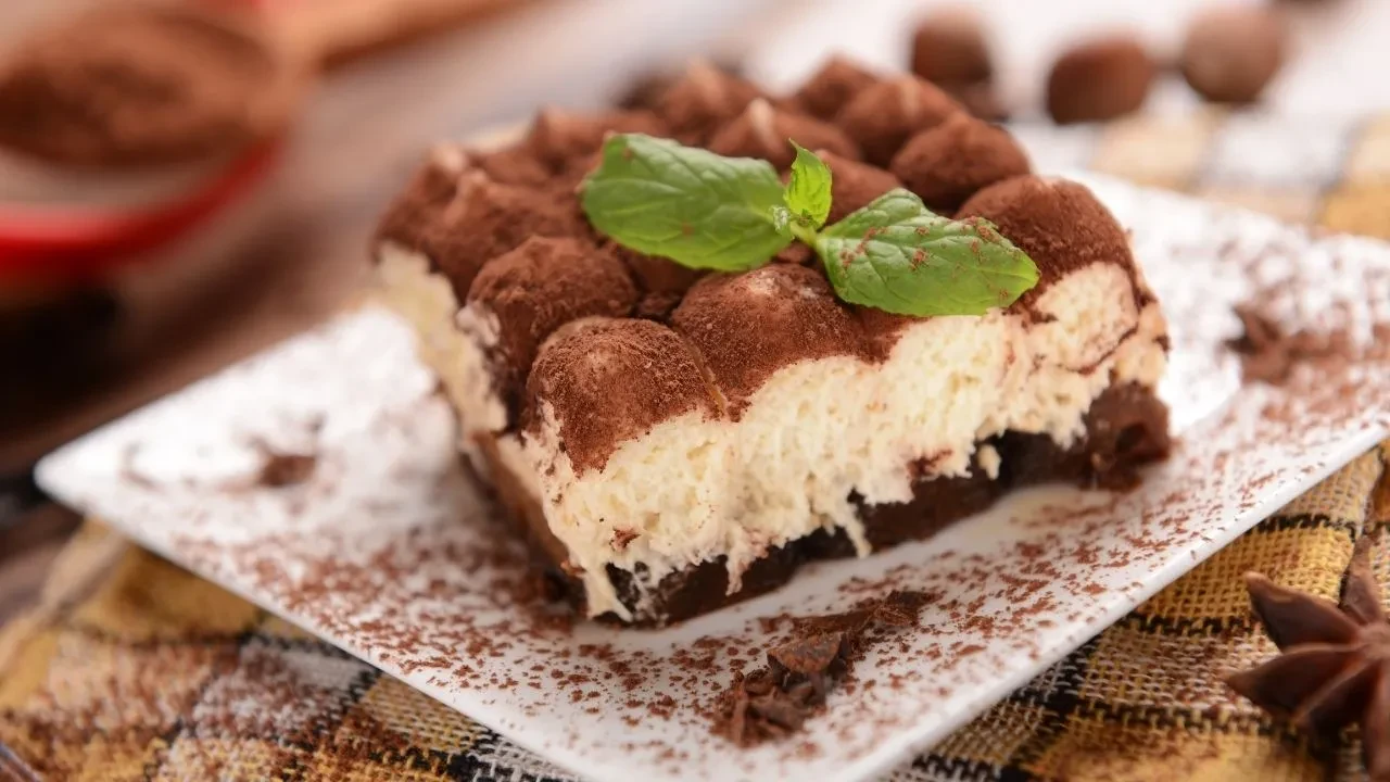 Masterchef tiramisu tarifini deneyen bayılıyor! Orijinal kedidilli tiramisu nasıl yapılır? Yılların şefinden gerçek tarif