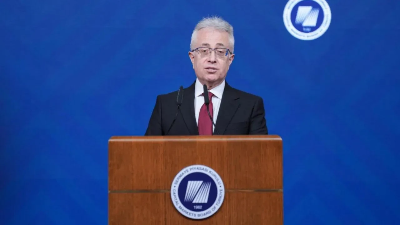SPK Başkanı Mahmut Sütçü istifa etti 