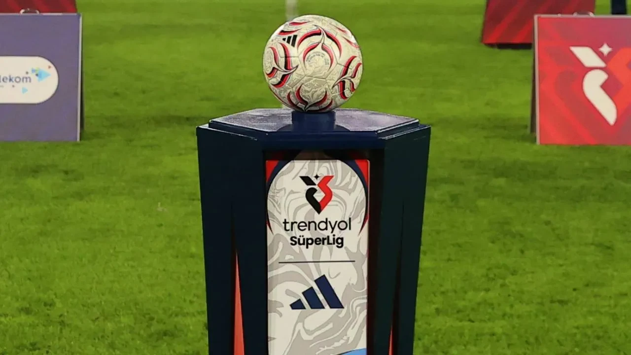 Süper Lig'de 8. hafta sona erdi! İşte haftanın sonuçları ve 9. haftanın maçları