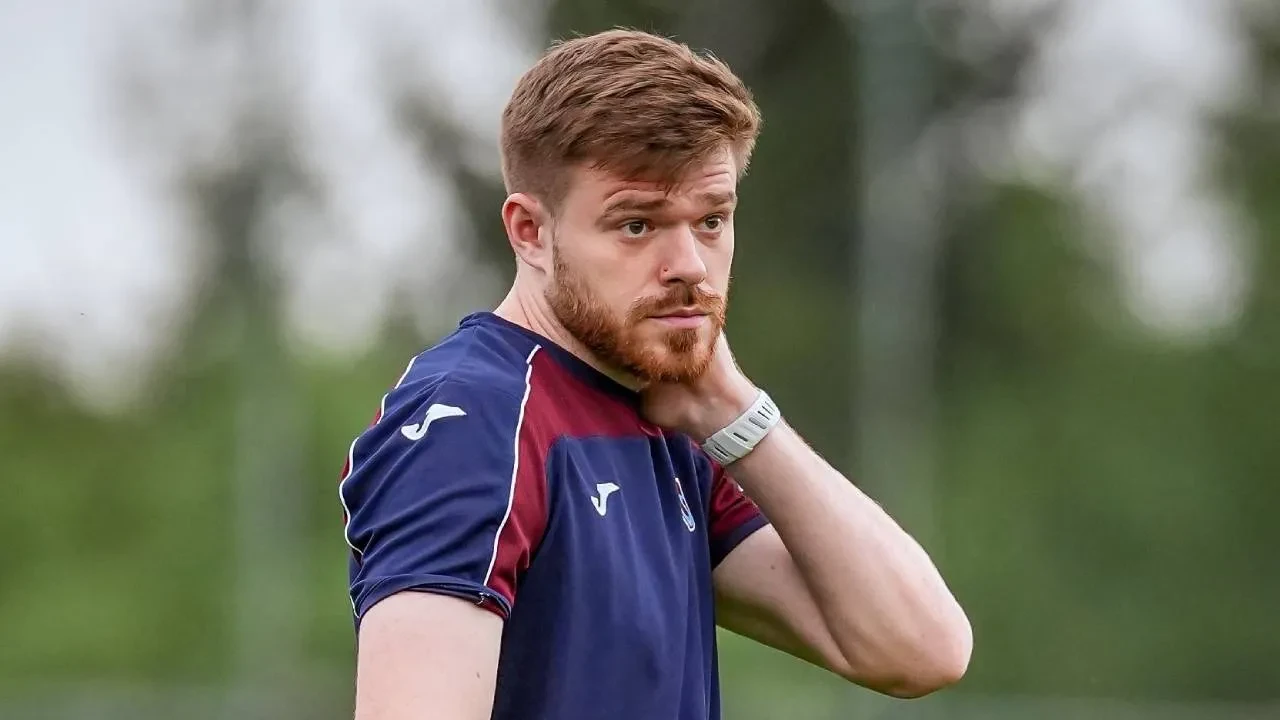 Trabzonspor'da derbi öncesi şok! Yıldız futbolcu Batagov sakatlandı