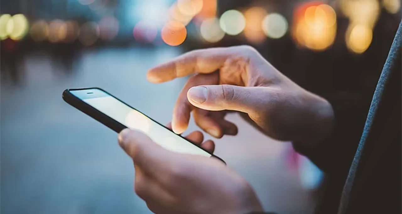 BDDK'dan cep telefonu kredileri ve kredi kartları düzenlemesi