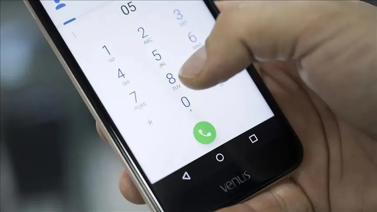 BDDK'dan cep telefonu kredileri ve kredi kartları düzenlemesi