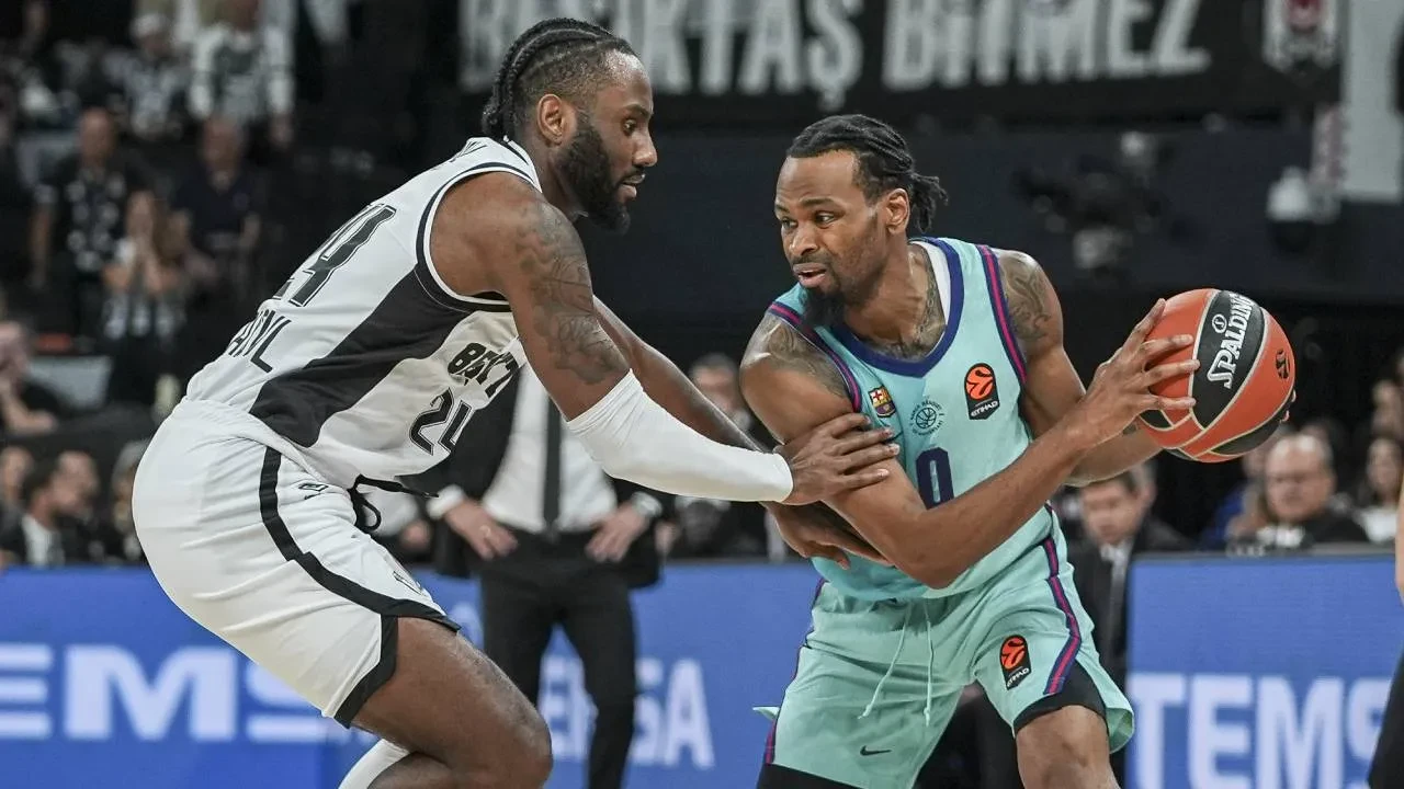 Beşiktaş, Barcelona'ya yenildi! Siyah-beyazlılar, İstanbul'da mağlup oldu