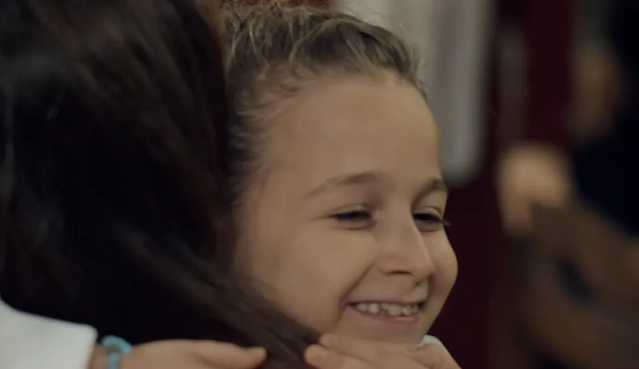 Cihangir Ceyhan'ın yeni dizisi beğeni topladı! Anne Yarısı hangi gün, oyuncu kadrosunda kimler var?