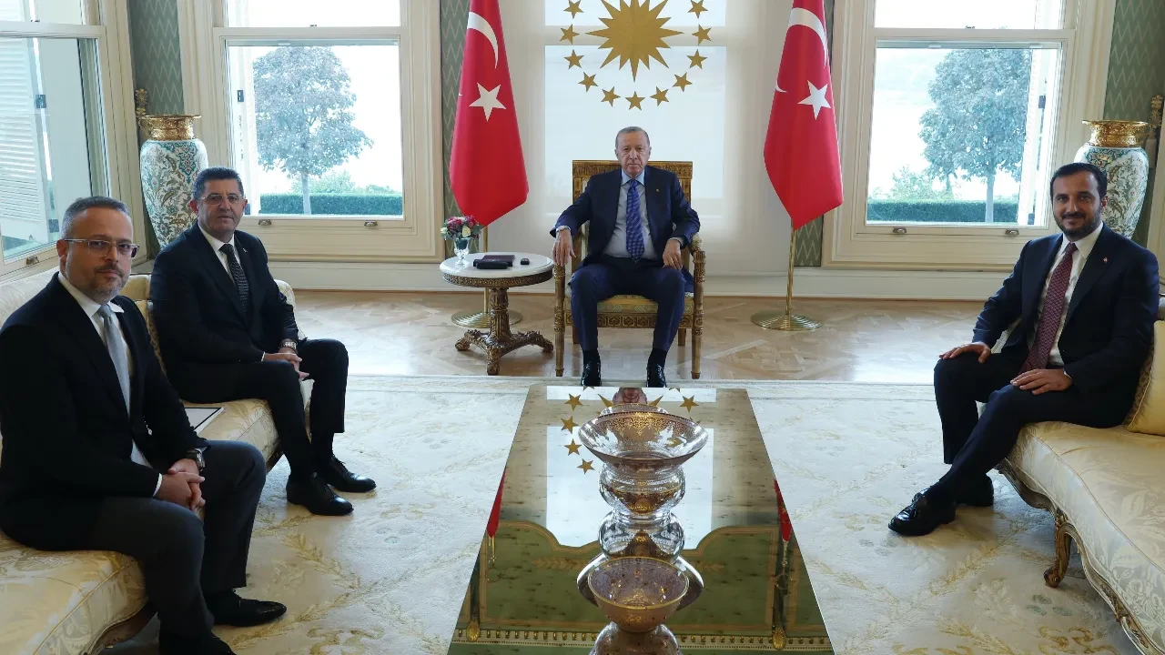 Cumhurbaşkanı Erdoğan, Çekmeköy Belediye Başkanı Orhan Çerkez'i kabul etti