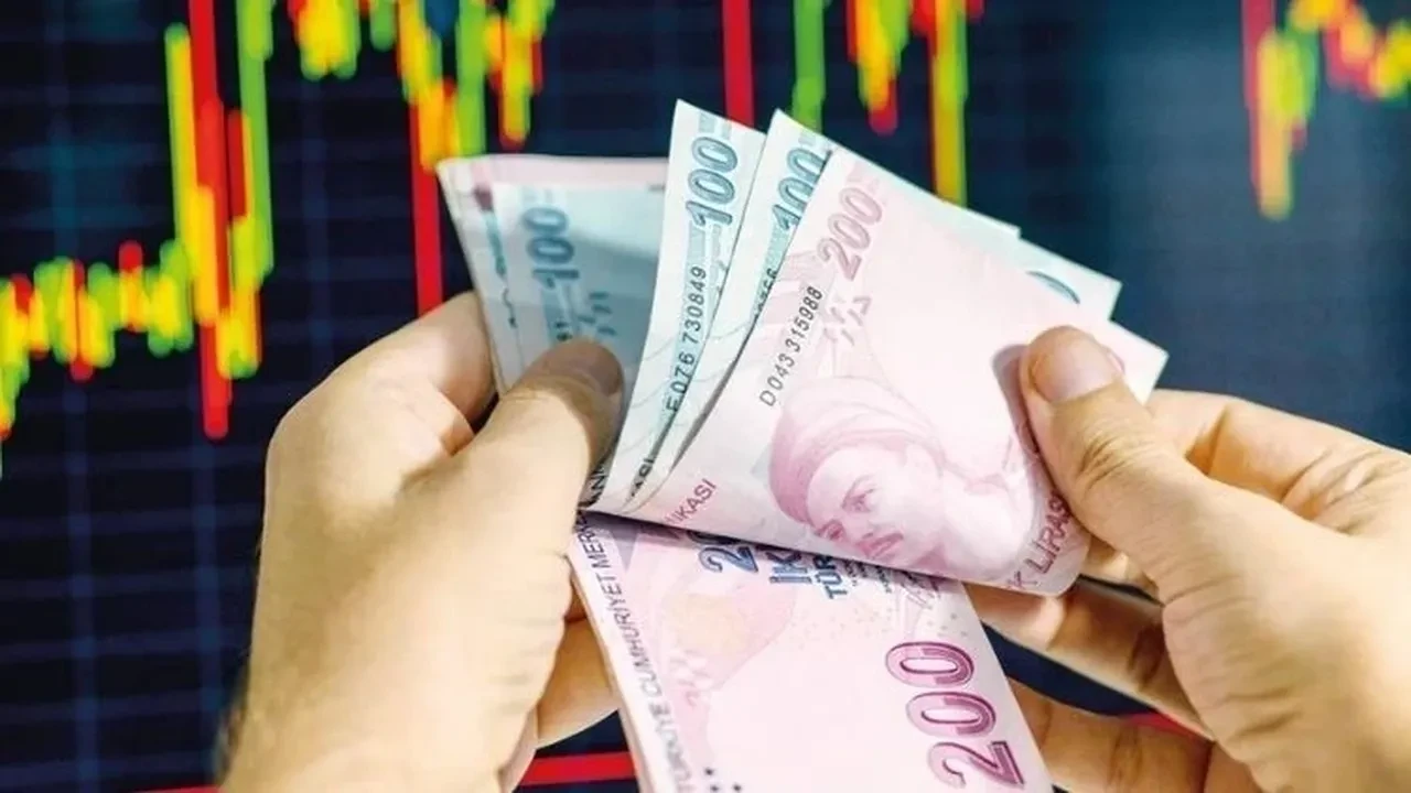 Fon mağdurları nakit arayışında: Paraya sıkışan arabasını satıyor