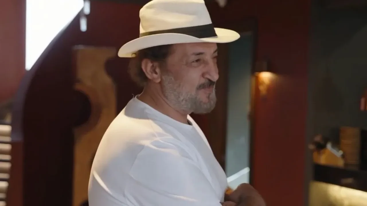 Mehmet Yalçınkaya’dan Orkun Işıtmak’a restoranında sert uyarı! Video çekmek isteyince azarladı