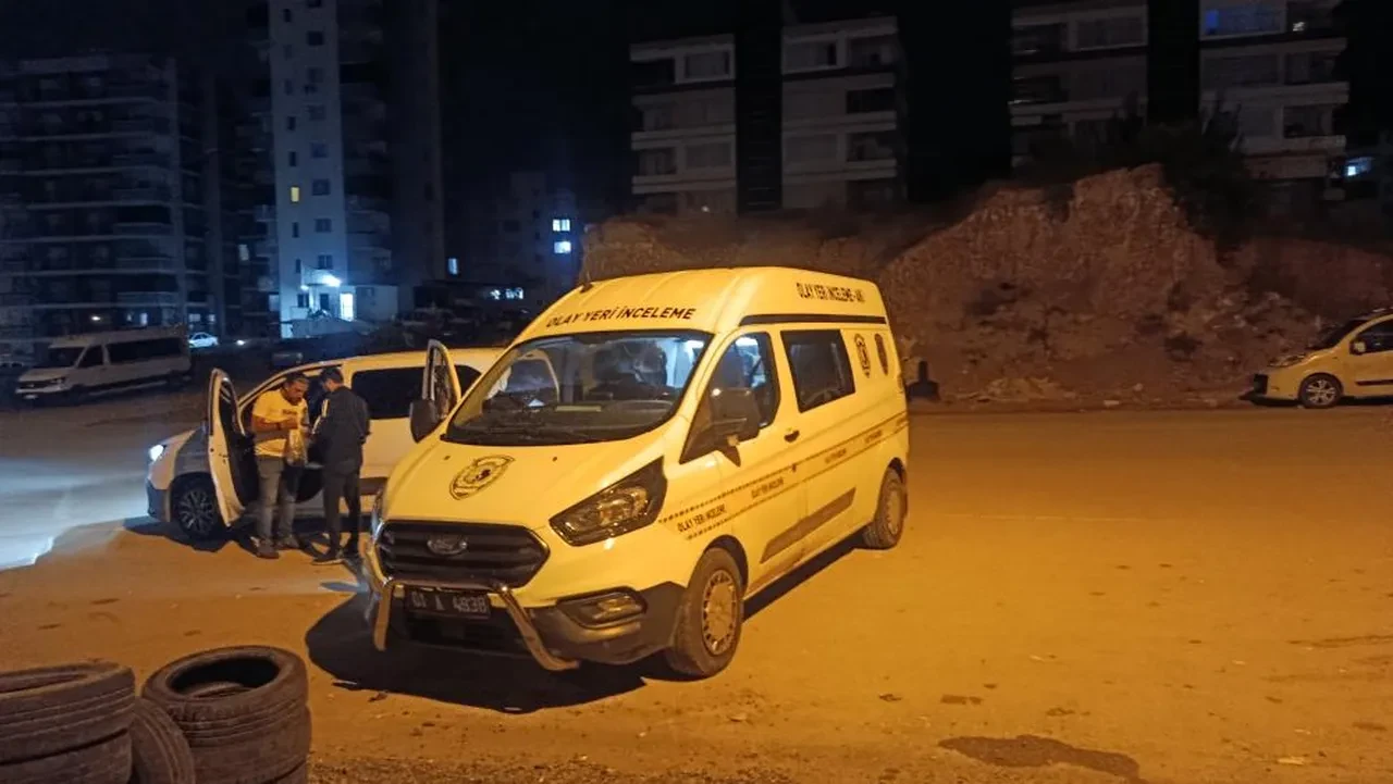Sevgilisinin eski kocasından korktu, pencereden kaçarken canından oldu