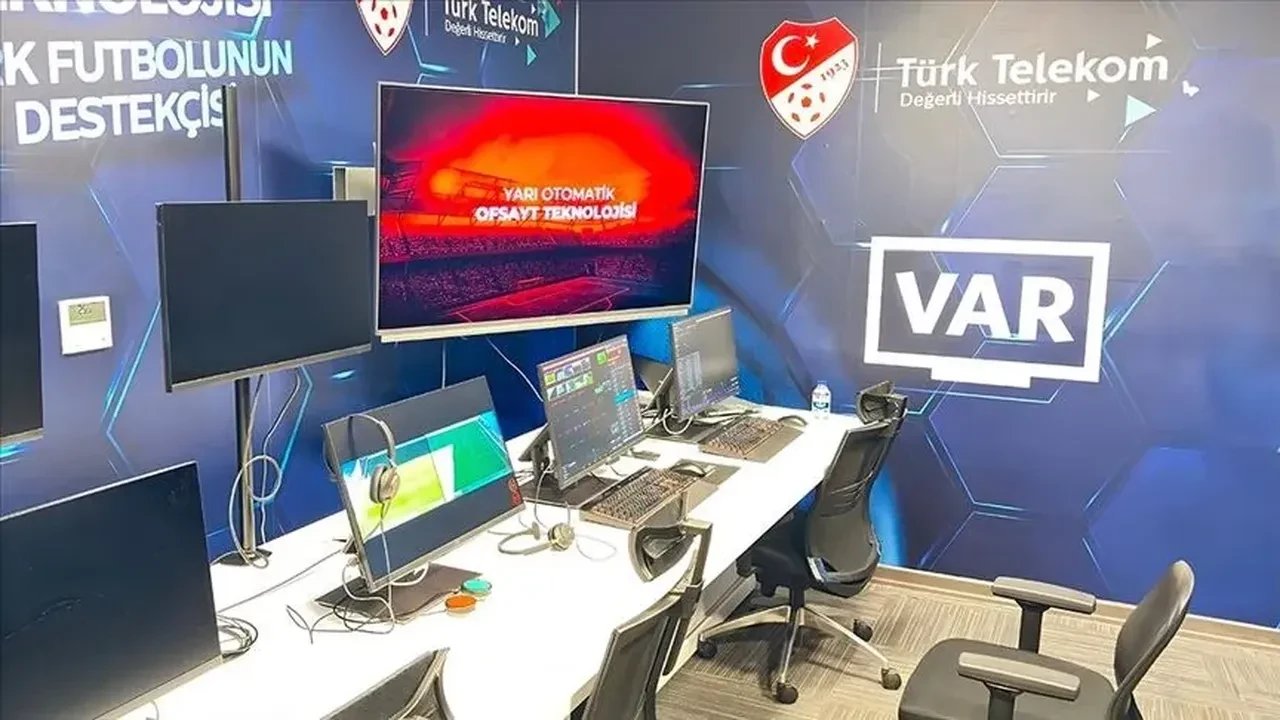 Süper Lig hakemleri maç başı ne kadar kazanıyor? 2026 hakem maaşları!