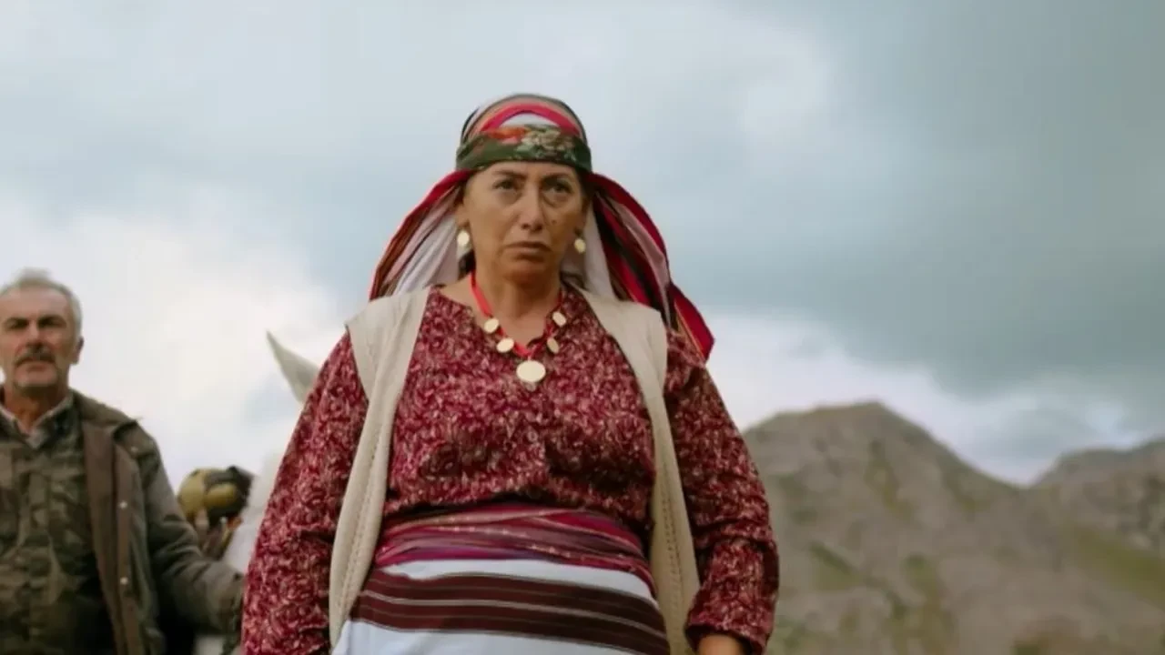 Taşacak Bu Deniz Emriye hala kimdir? Ayla Baki kimdir, kaç yaşında, hangi dizilerde oynadı?